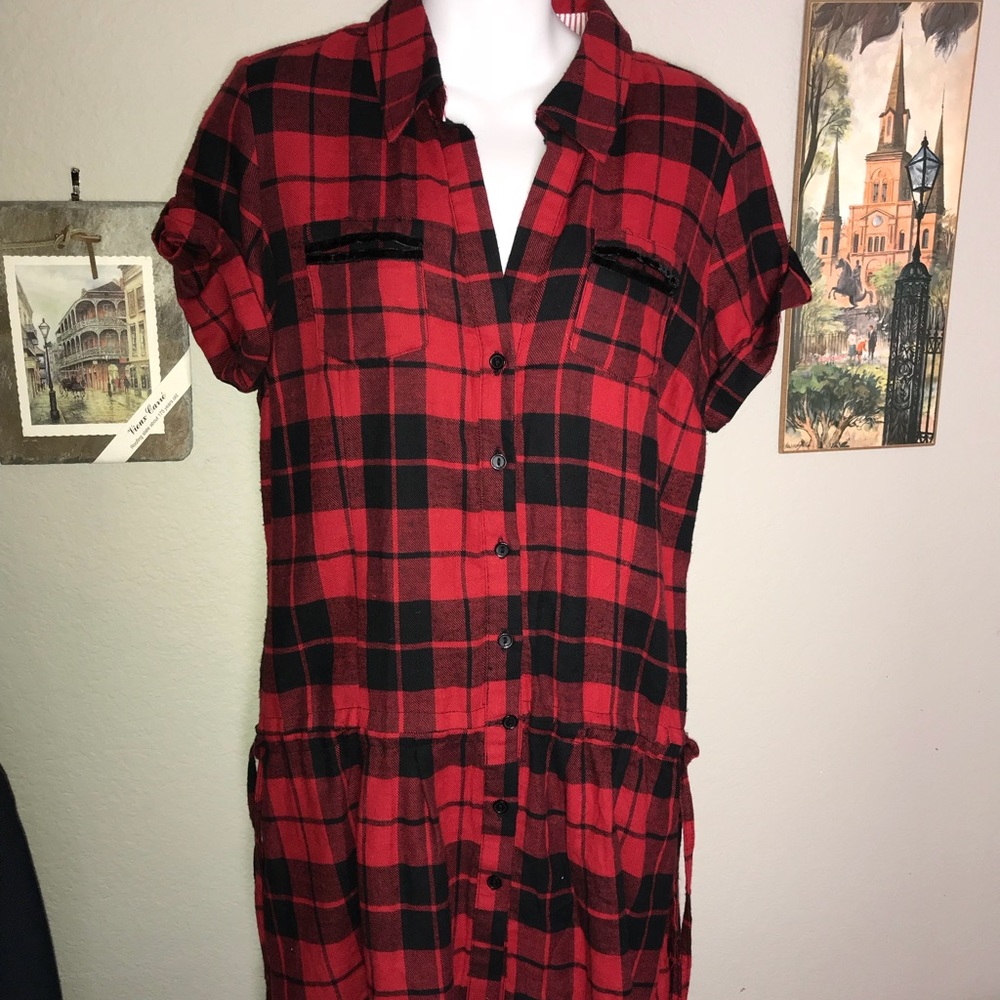 Charlotte Russe flannel shirt‎